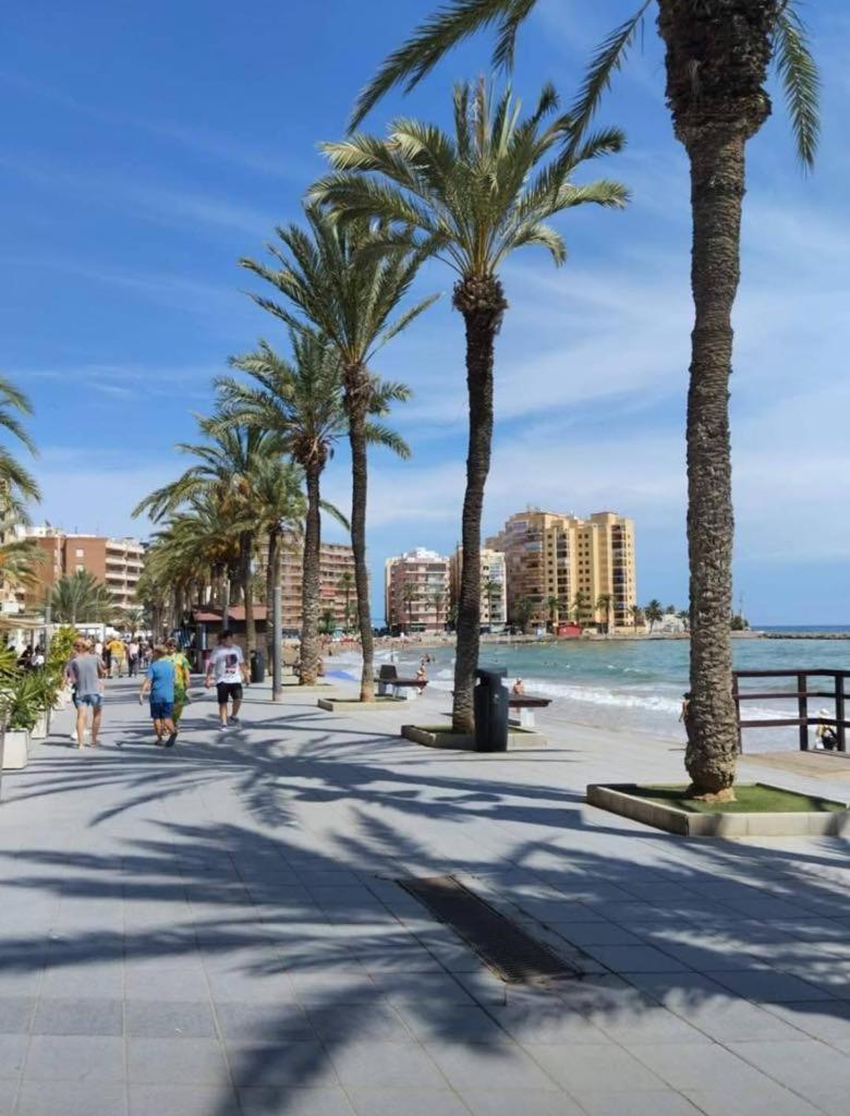 Apartament Premium Torrevieja Buitenkant foto
